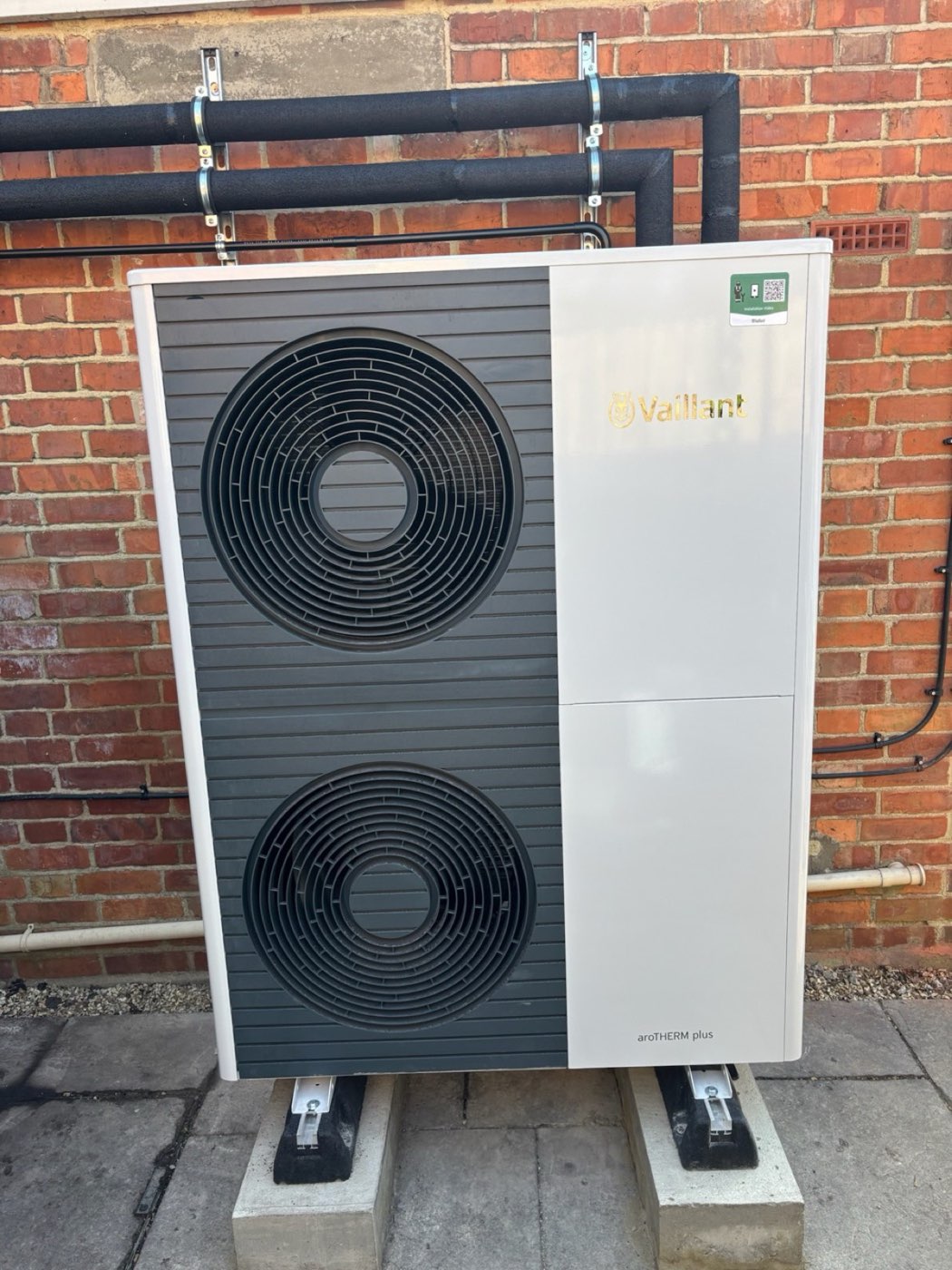 Vaillant aroTHERM plus air source heat pump installed by Smith's Heating